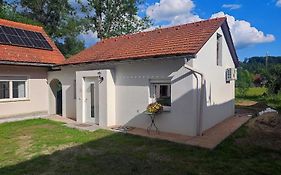 Haus Yuphin